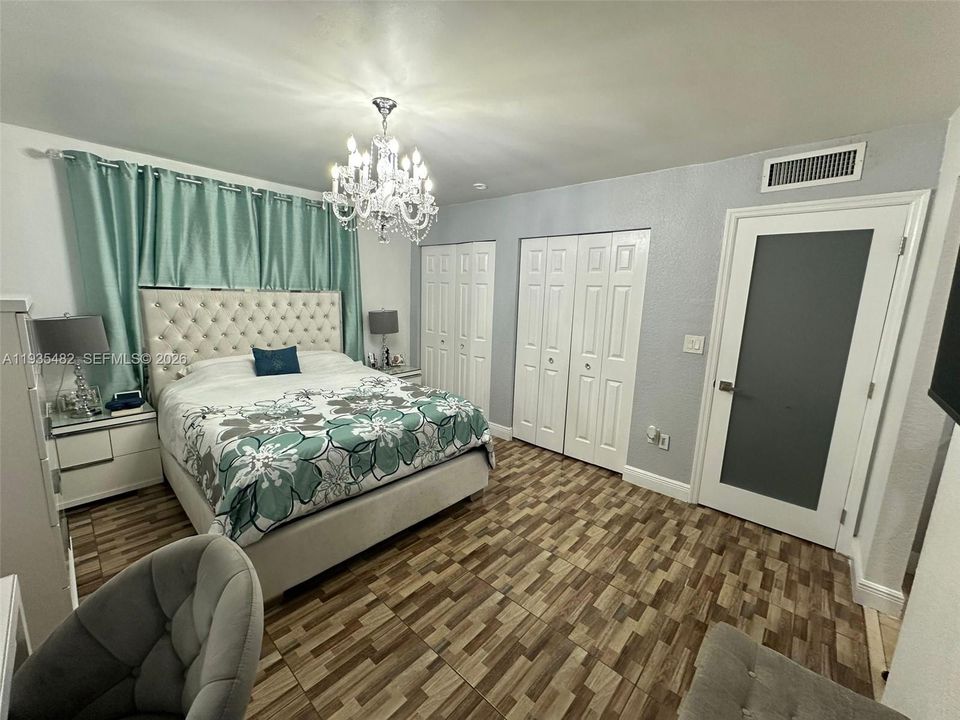 For Rent: $3,500 (3 beds, 3 baths, 1592 Square Feet)