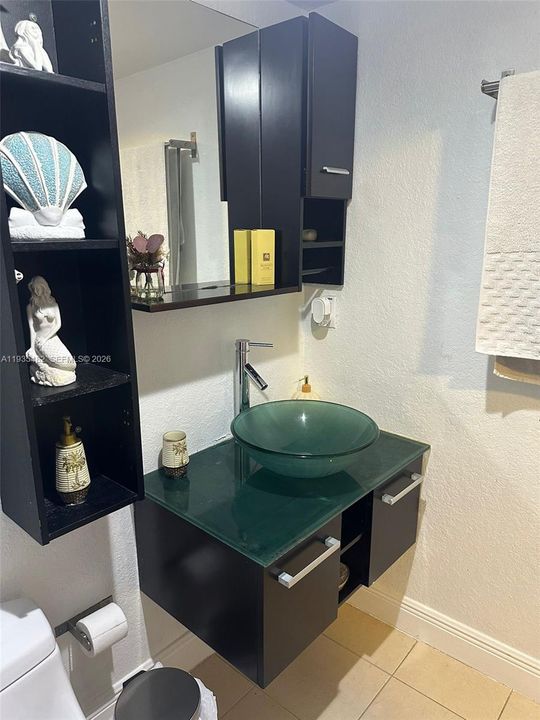 For Rent: $3,500 (3 beds, 3 baths, 1592 Square Feet)