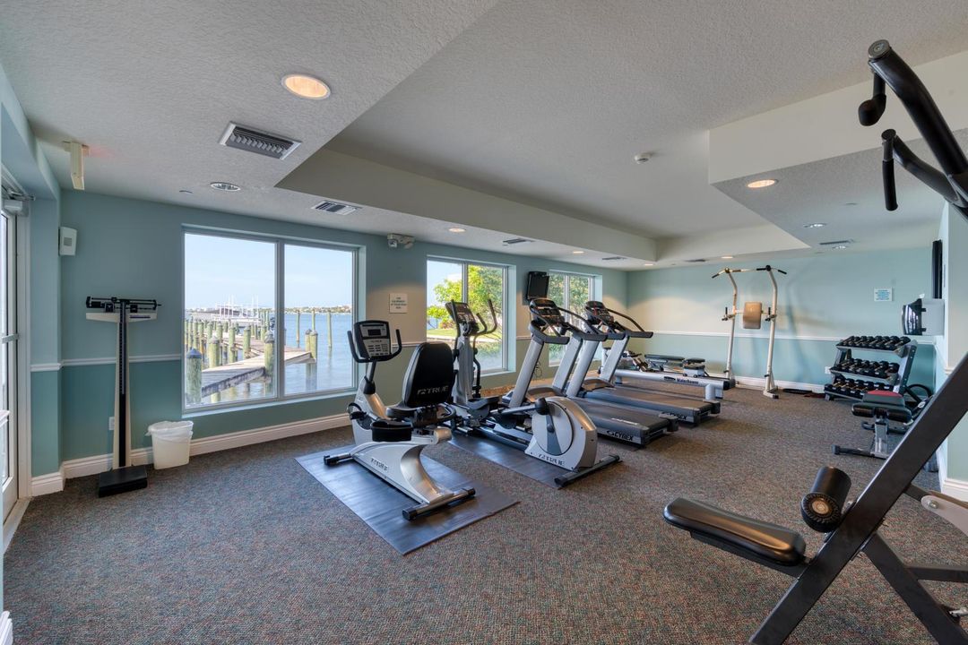 309 E Ocean Ave Unit 306-large-023-021-D
