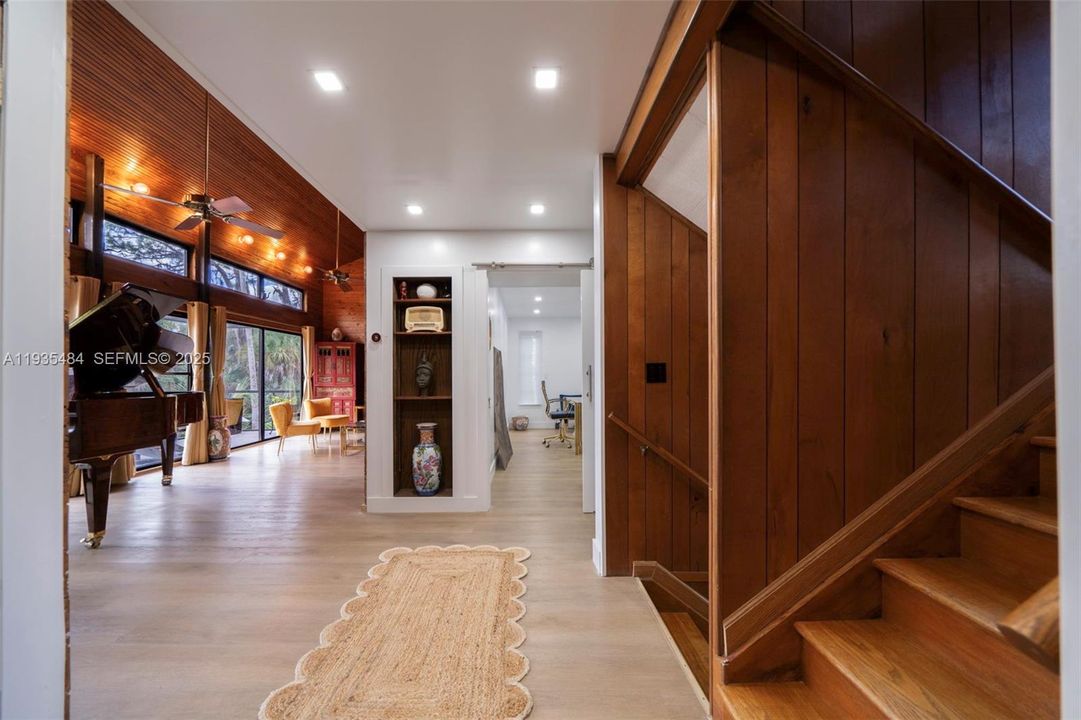 待售: $1,650,000 (3 贝兹, 3 浴室, 2599 平方英尺)