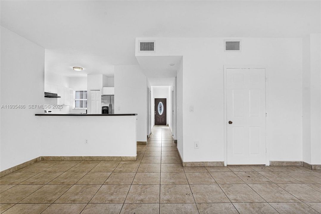 For Sale: $298,000 (4 beds, 2 baths, 1527 Square Feet)