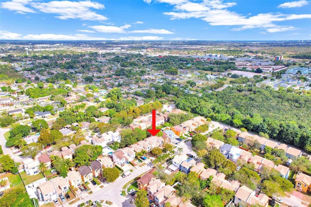 For Sale: $298,000 (4 beds, 2 baths, 1527 Square Feet)