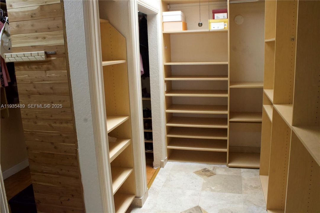 待售: $889,999 (4 贝兹, 3 浴室, 3017 平方英尺)