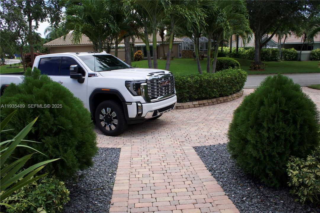 待售: $889,999 (4 贝兹, 3 浴室, 3017 平方英尺)