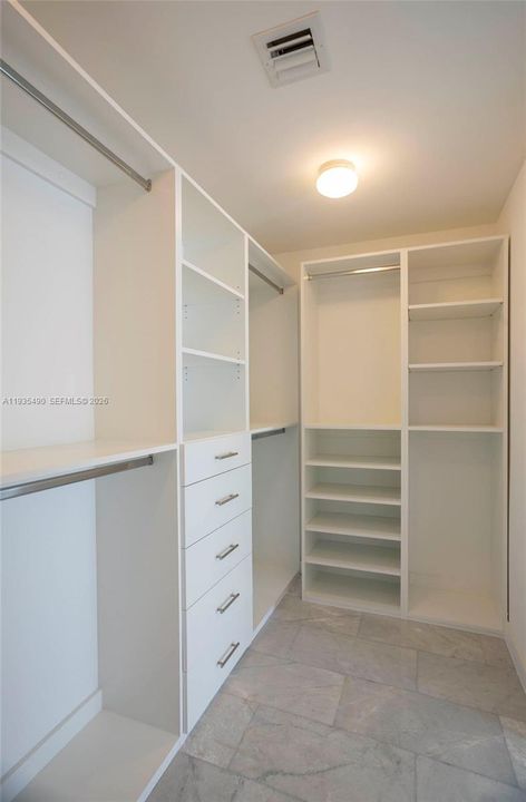 En Renta: $8,500 (3 camas, 3 baños, 1646 Pies cuadrados)