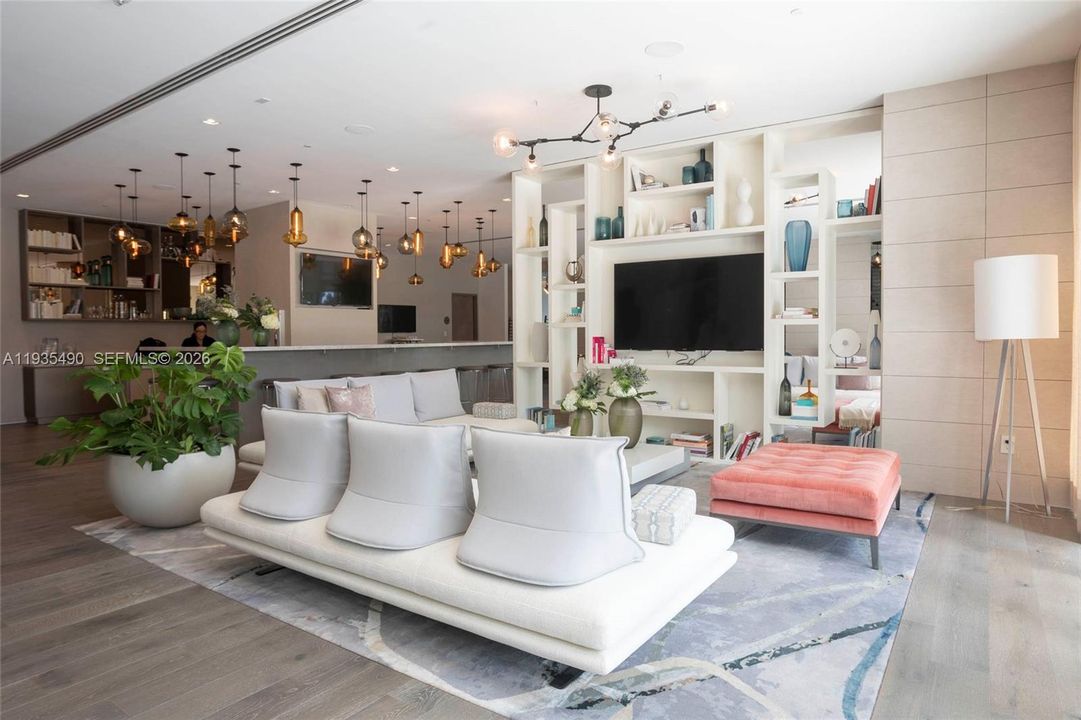 En Renta: $8,500 (3 camas, 3 baños, 1646 Pies cuadrados)