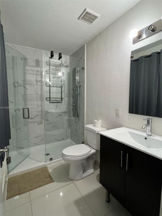 待售: $420,000 (4 贝兹, 3 浴室, 1434 平方英尺)