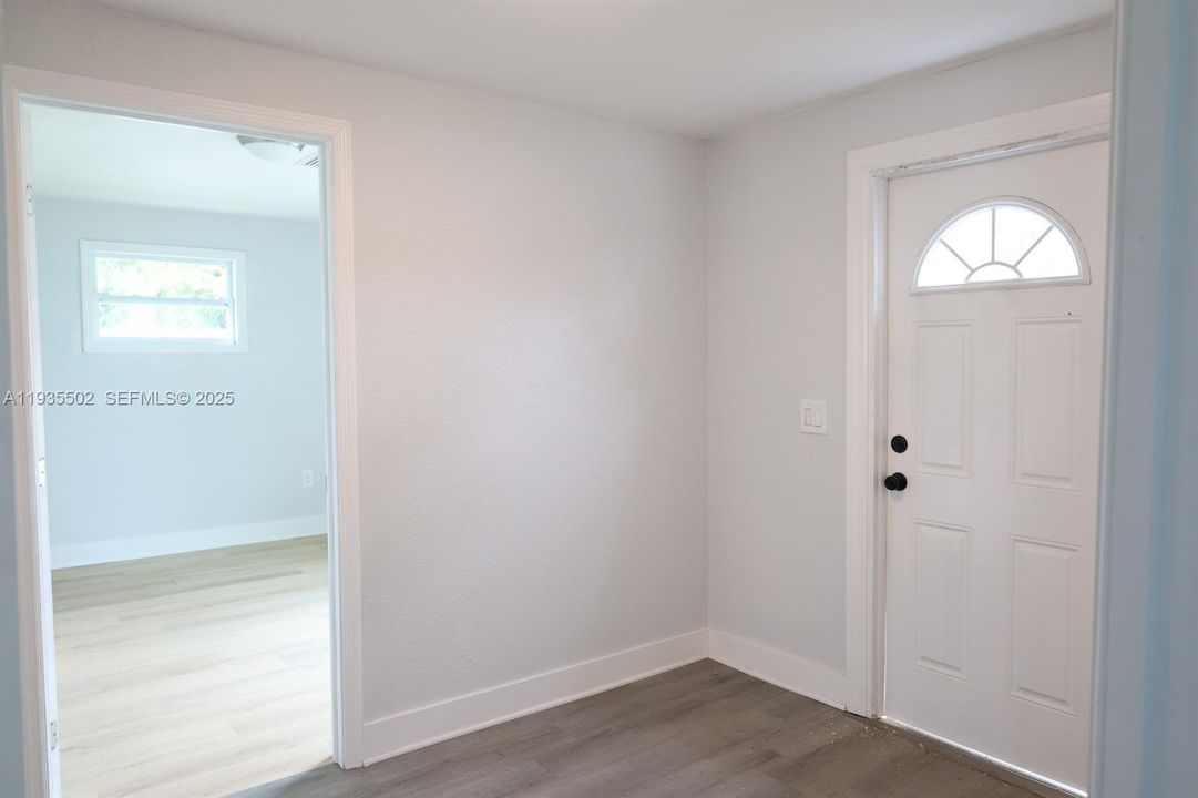 待售: $359,800 (3 贝兹, 2 浴室, 1308 平方英尺)