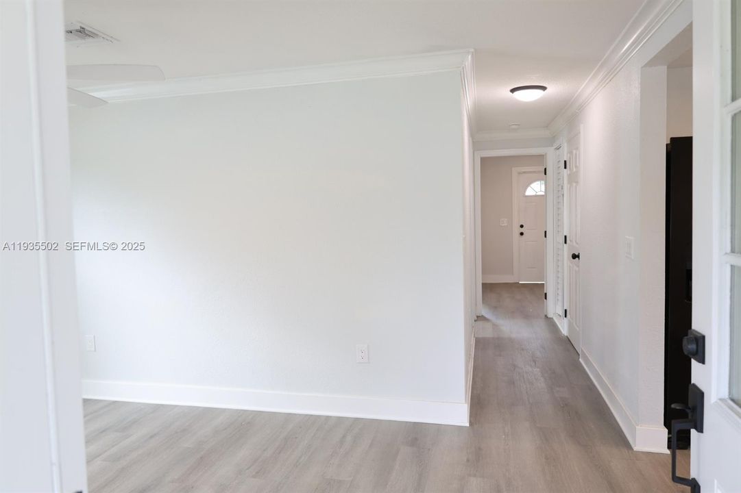 待售: $359,800 (3 贝兹, 2 浴室, 1308 平方英尺)