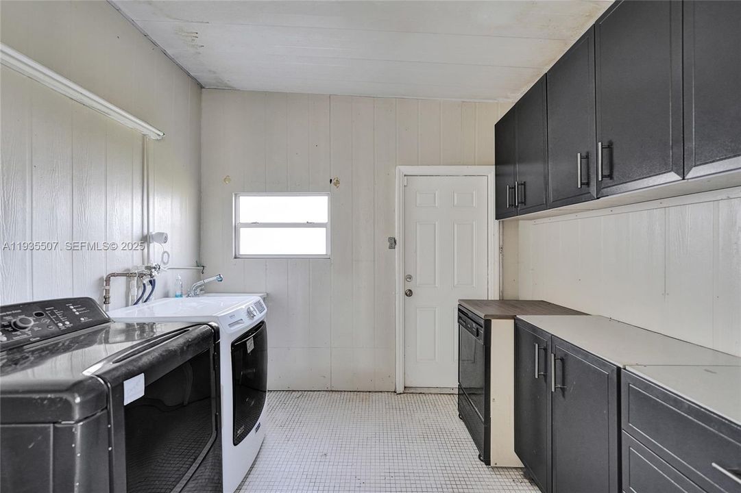 En Venta: $170,000 (2 camas, 2 baños, 961 Pies cuadrados)