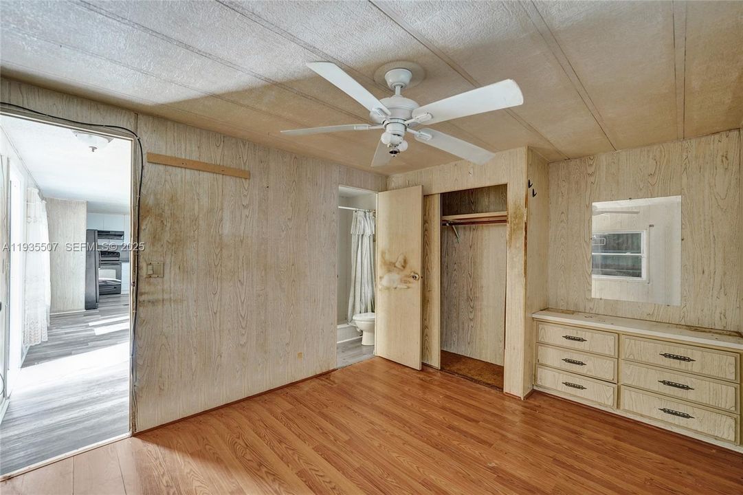 En Venta: $170,000 (2 camas, 2 baños, 961 Pies cuadrados)