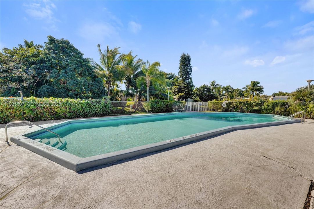 En Venta: $170,000 (2 camas, 2 baños, 961 Pies cuadrados)