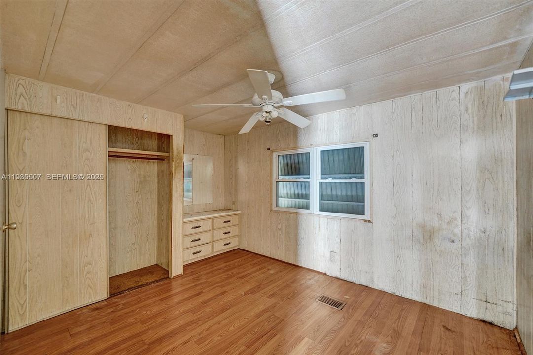 En Venta: $170,000 (2 camas, 2 baños, 961 Pies cuadrados)