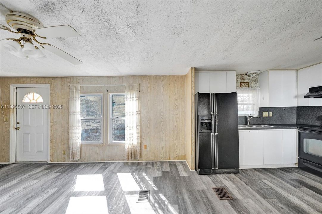 En Venta: $170,000 (2 camas, 2 baños, 961 Pies cuadrados)