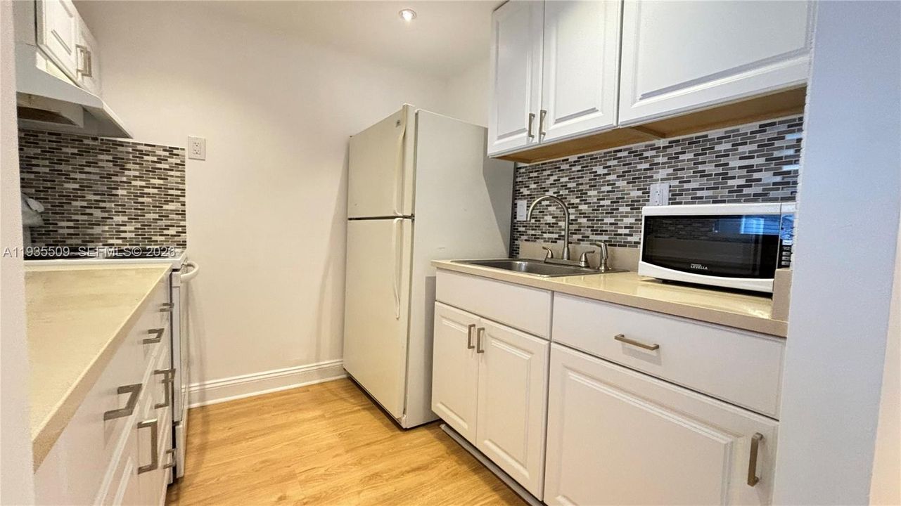 待售: $85,000 (1 贝兹, 1 浴室, 532 平方英尺)