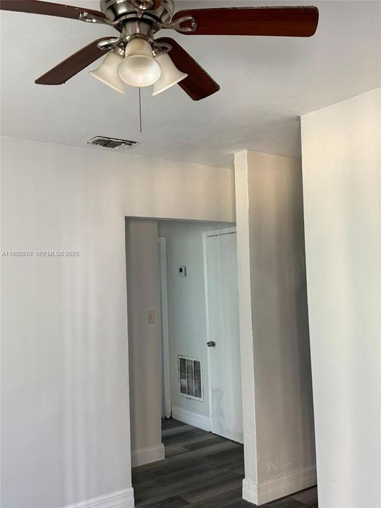 En Renta: $1,500 (1 camas, 1 baños, 3164 Pies cuadrados)