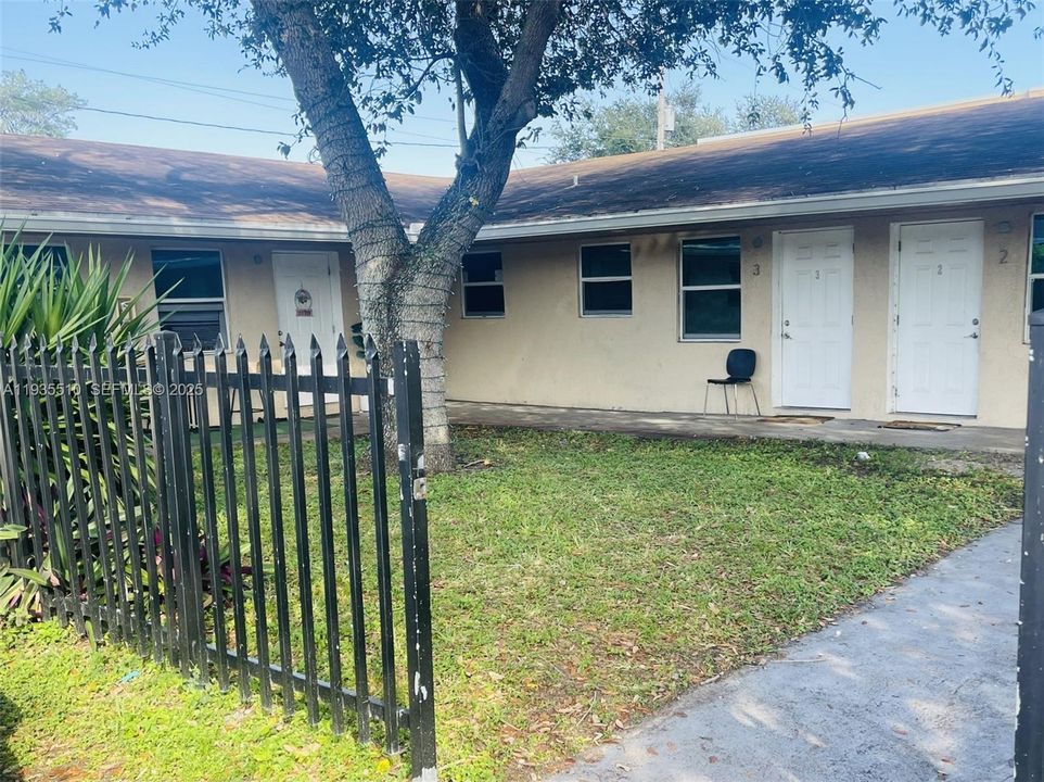 En Renta: $1,500 (1 camas, 1 baños, 3164 Pies cuadrados)