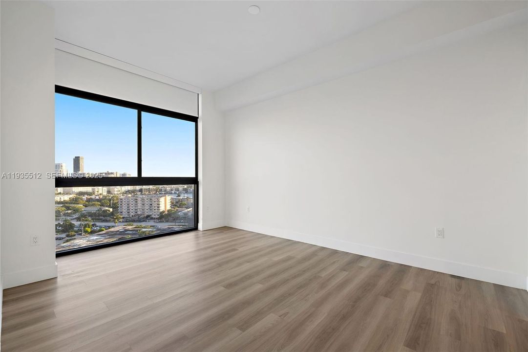 For Rent: $4,137 (2 beds, 2 baths, 1264 Square Feet)