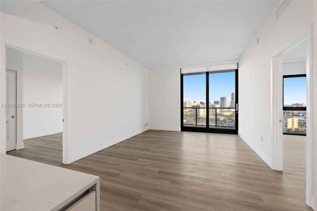 For Rent: $4,137 (2 beds, 2 baths, 1264 Square Feet)