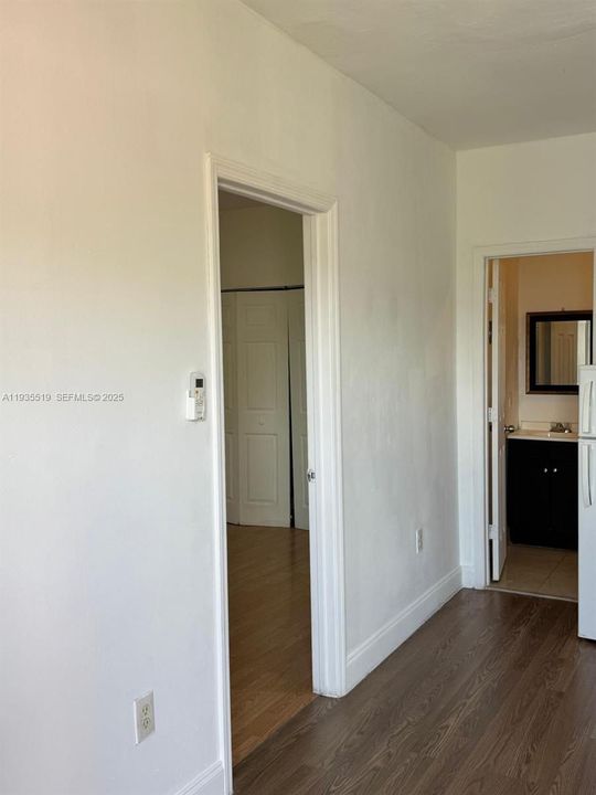 En Venta: $720,000 (3 camas, 2 baños, 1651 Pies cuadrados)