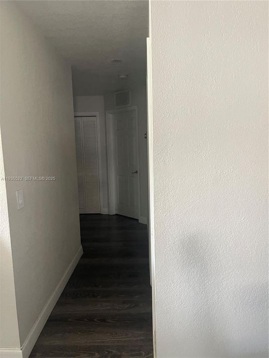 For Sale: $459,000 (3 beds, 2 baths, 1500 Square Feet)