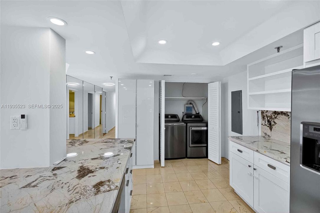 For Rent: $6,200 (3 beds, 3 baths, 1624 Square Feet)