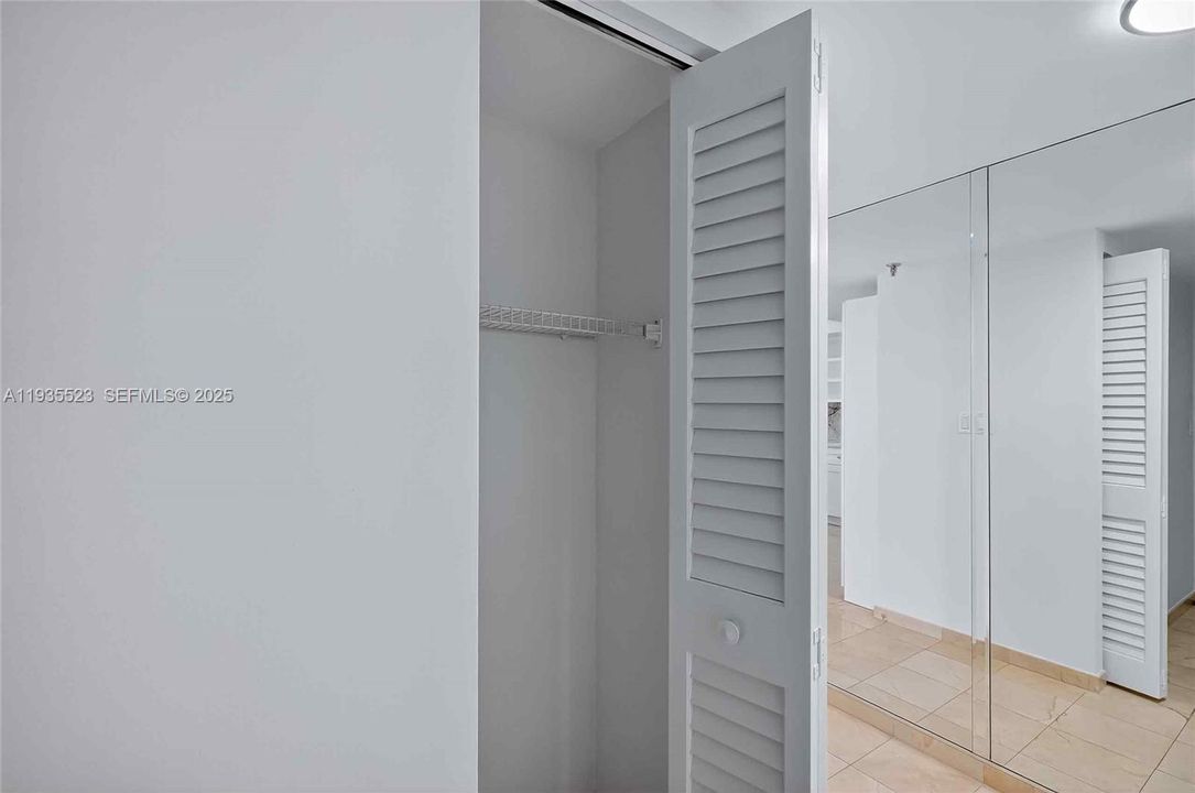 For Rent: $6,200 (3 beds, 3 baths, 1624 Square Feet)