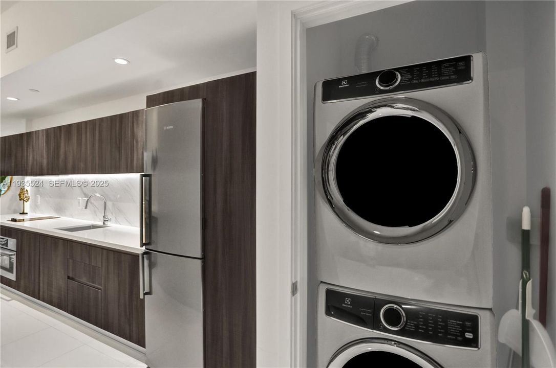 En Renta: $3,700 (0 camas, 1 baños, 662 Pies cuadrados)