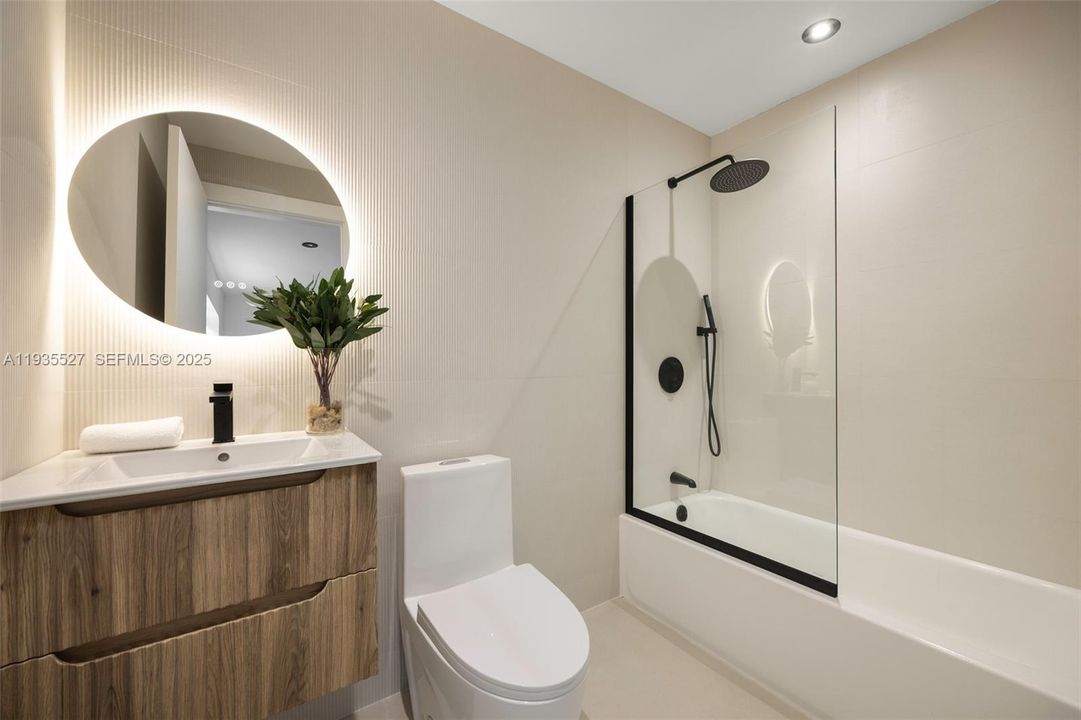 На продажу: $2,295,000 (6 спален, 6 ванн, 3312 Квадратных фут)