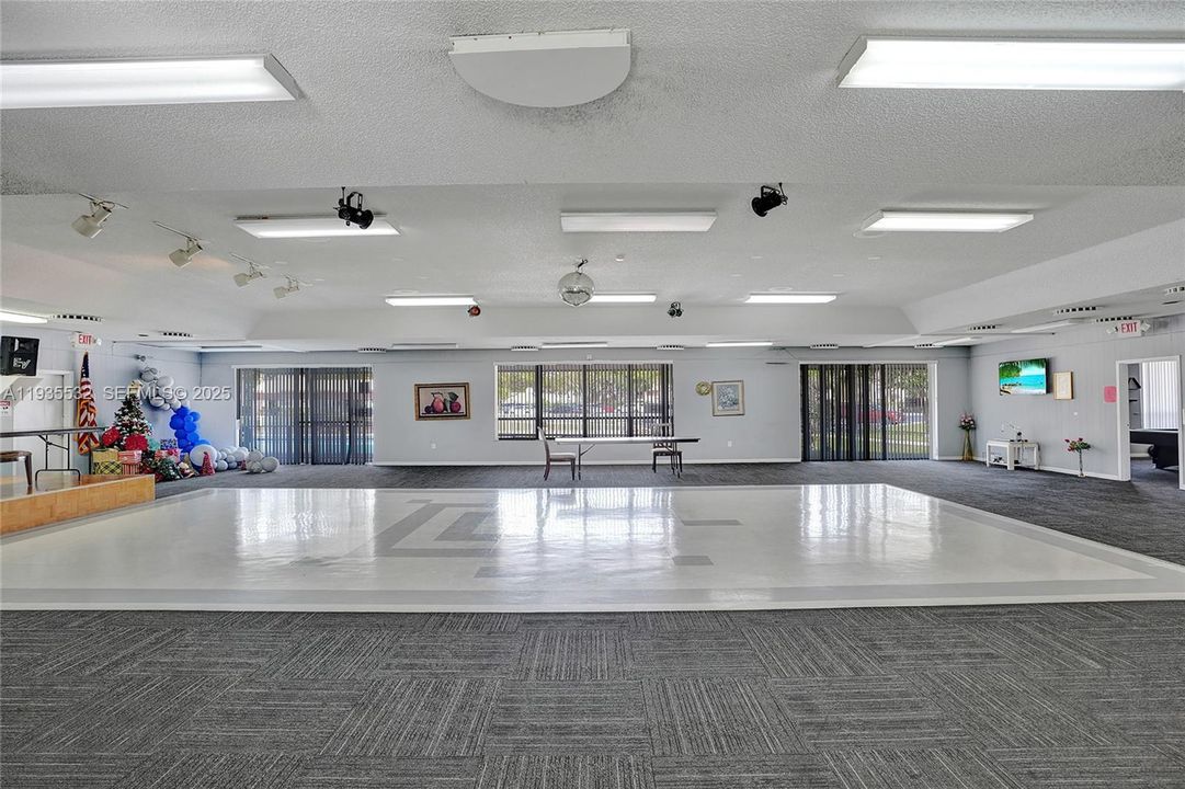 En Venta: $110,000 (2 camas, 2 baños, 1000 Pies cuadrados)