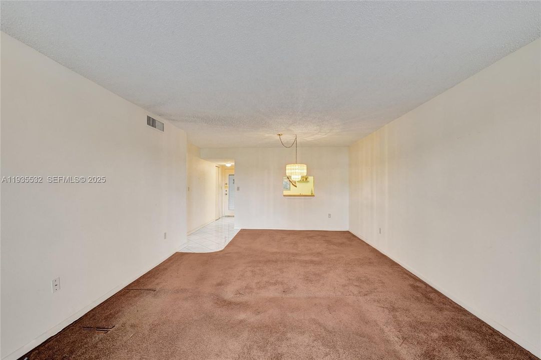 En Venta: $110,000 (2 camas, 2 baños, 1000 Pies cuadrados)