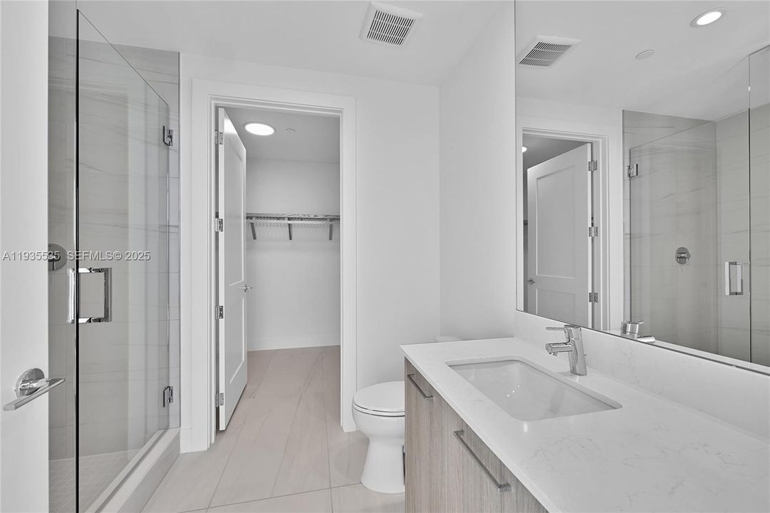 В аренду: $29,500 (3 спален, 4 ванн, 0 Квадратных фут)