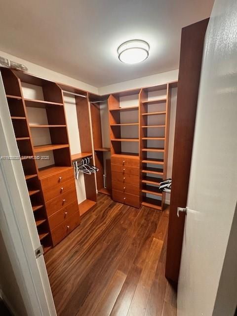 For Rent: $3,250 (2 beds, 2 baths, 1274 Square Feet)