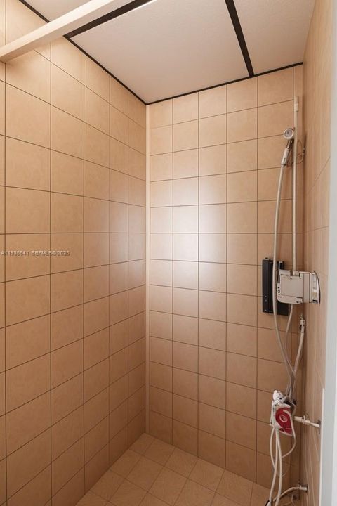 En Venta: $399,000 (3 camas, 1 baños, 1310 Pies cuadrados)