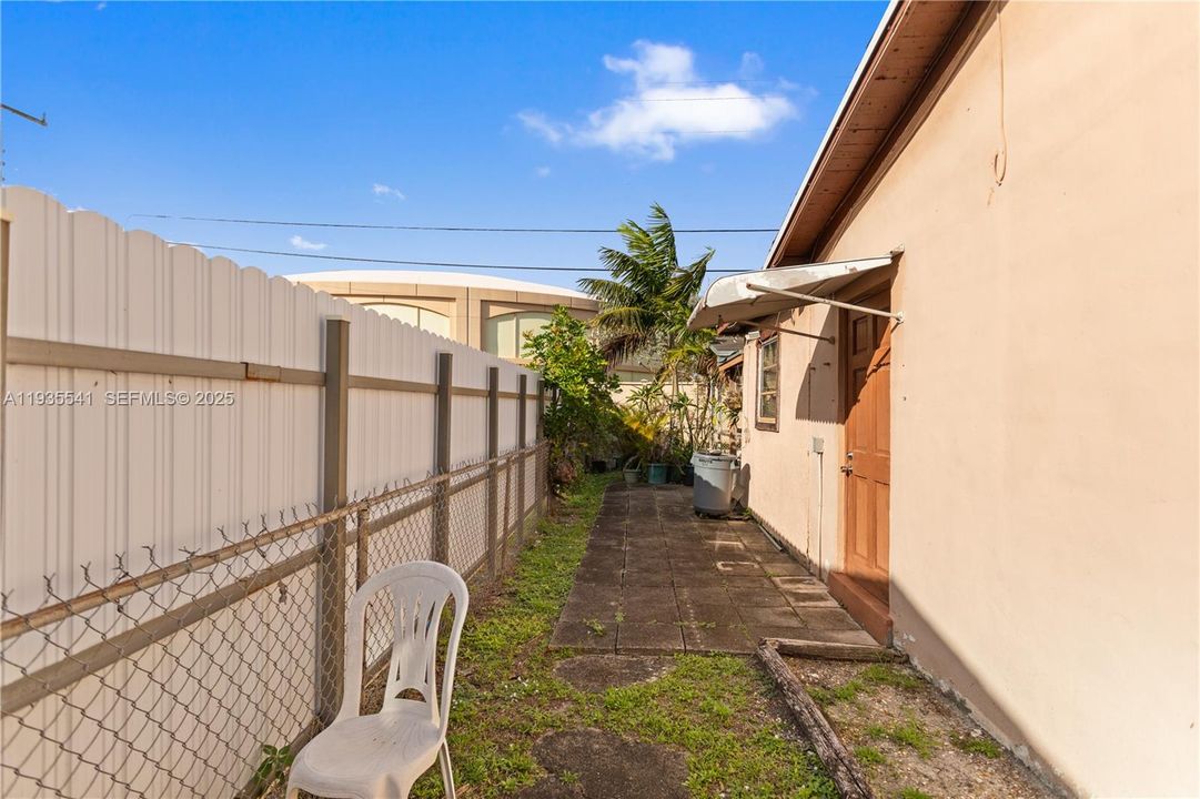 En Venta: $399,000 (3 camas, 1 baños, 1310 Pies cuadrados)