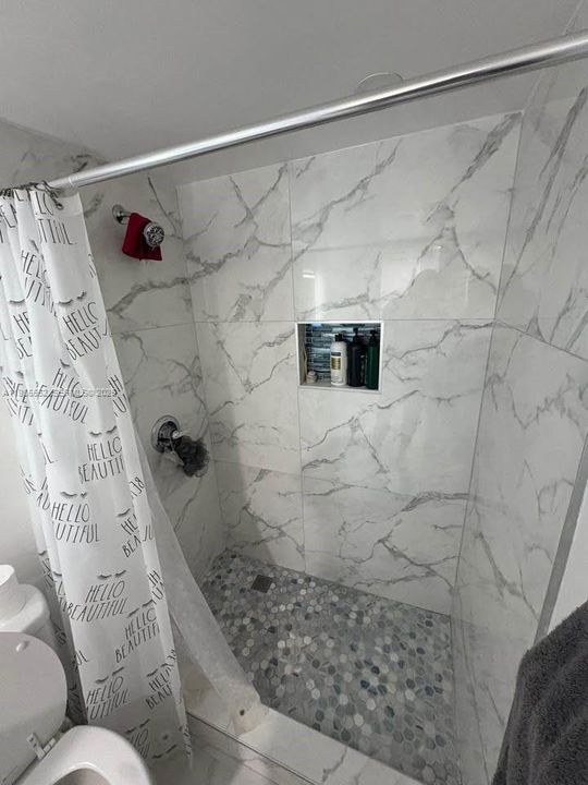 出租: $2,850 (3 贝兹, 2 浴室, 1660 平方英尺)