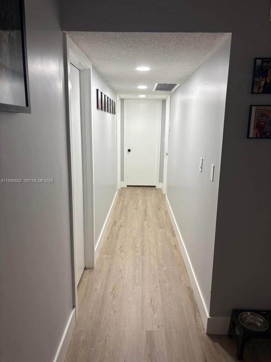 出租: $2,850 (3 贝兹, 2 浴室, 1660 平方英尺)