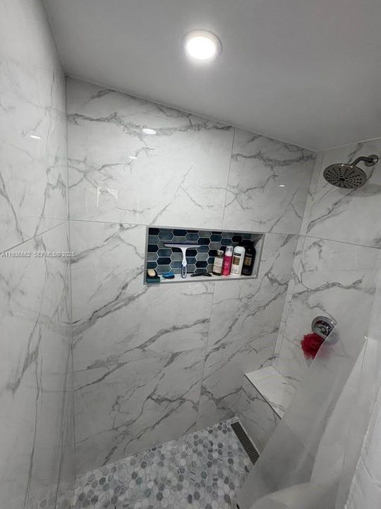 出租: $2,850 (3 贝兹, 2 浴室, 1660 平方英尺)