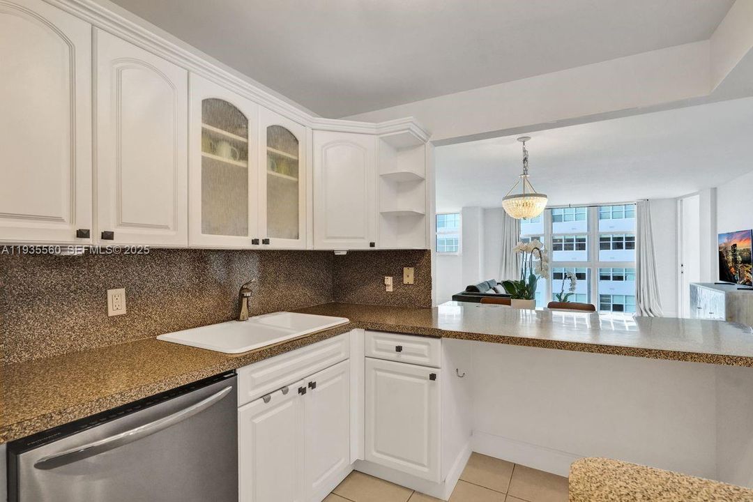 En Venta: $499,000 (1 camas, 1 baños, 940 Pies cuadrados)