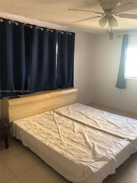 В аренду: $2,200 (2 спален, 2 ванн, 1092 Квадратных фут)