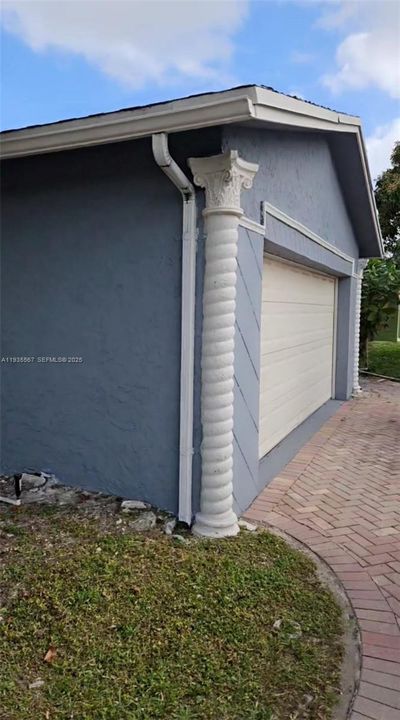 На продажу: $550,000 (3 спален, 2 ванн, 1151 Квадратных фут)