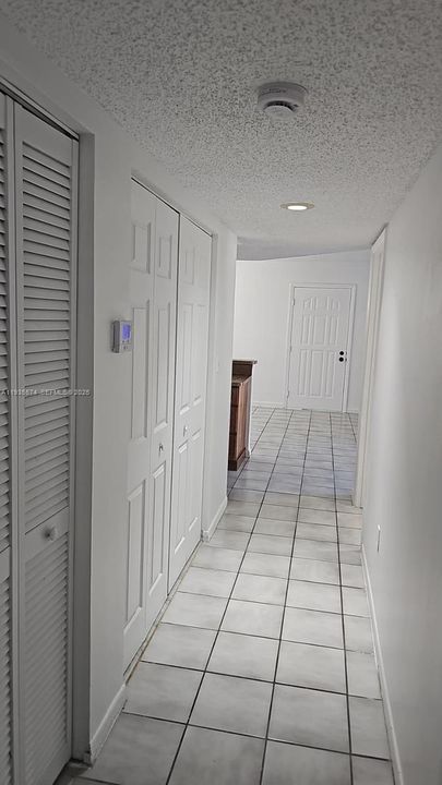 For Rent: $1,950 (2 beds, 2 baths, 1113 Square Feet)