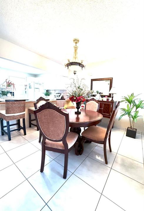 На продажу: $175,000 (1 спален, 1 ванн, 861 Квадратных фут)