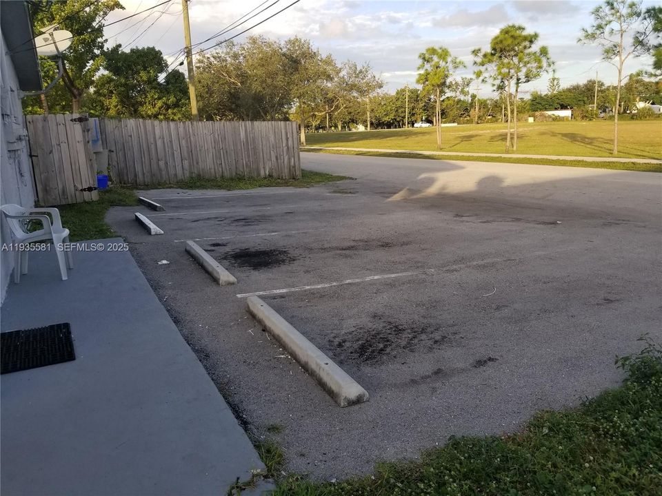 En Renta: $1,325 (1 camas, 1 baños, 2909 Pies cuadrados)