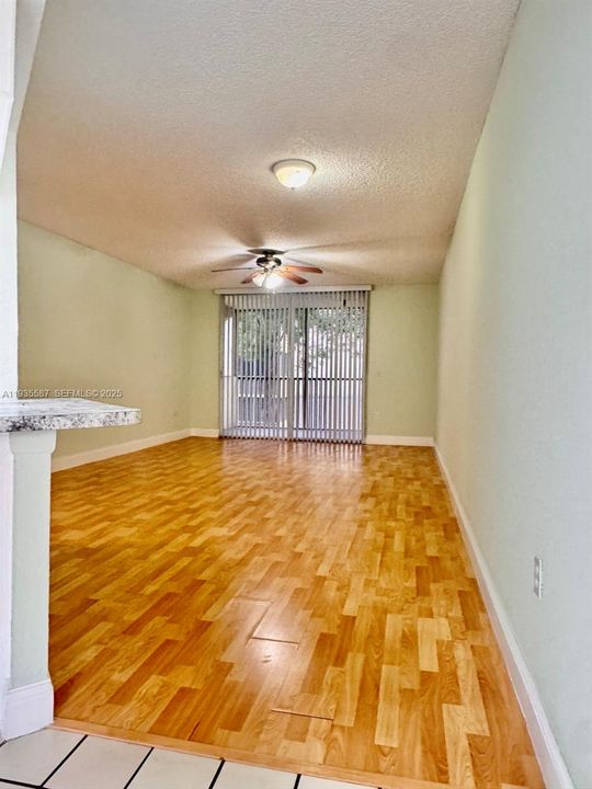 En Renta: $1,900 (1 camas, 1 baños, 810 Pies cuadrados)