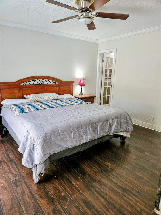 For Rent: $3,500 (3 beds, 2 baths, 1151 Square Feet)