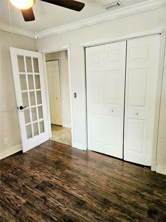 For Rent: $3,500 (3 beds, 2 baths, 1151 Square Feet)