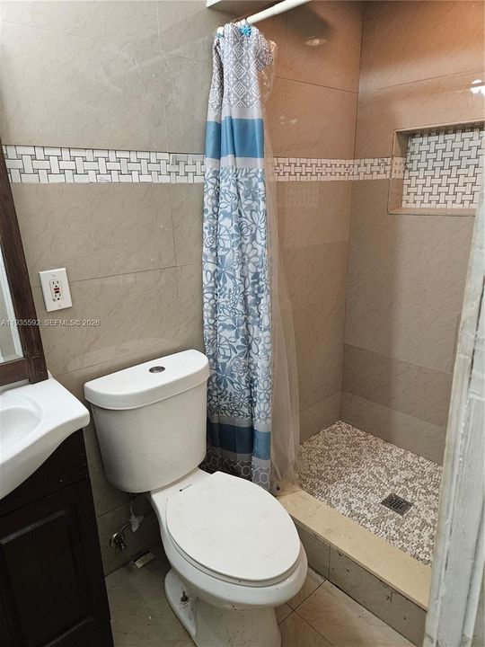 For Rent: $3,500 (3 beds, 2 baths, 1151 Square Feet)