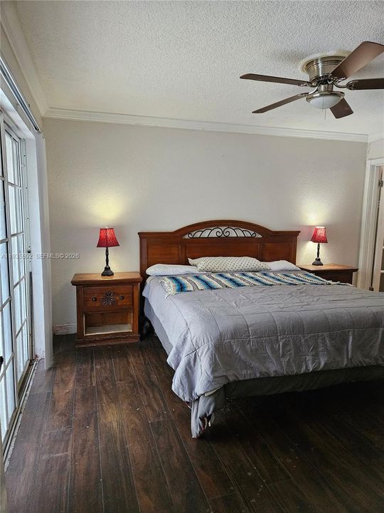 For Rent: $3,500 (3 beds, 2 baths, 1151 Square Feet)