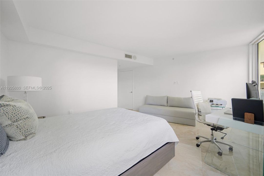 待售: $1,270,000 (3 贝兹, 4 浴室, 2239 平方英尺)